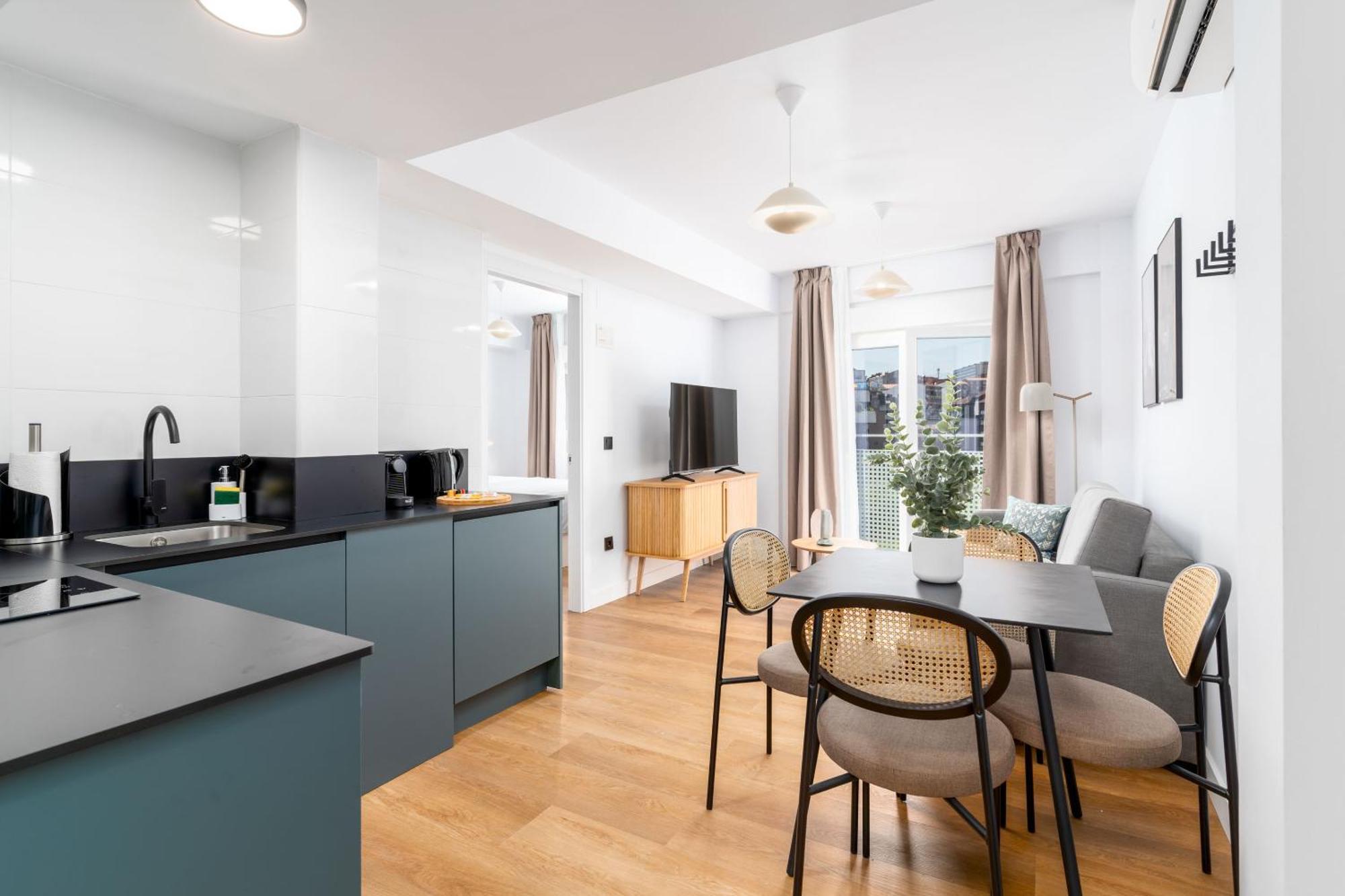 Limehome Oviedo Calle Postigo Bajo Room photo